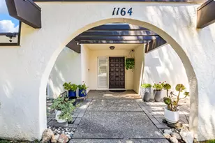 1164 Silver Lake Dr, Sacramento, CA 95831 - Photo 1