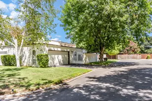 1164 Silver Lake Dr, Sacramento, CA 95831 - Photo 5