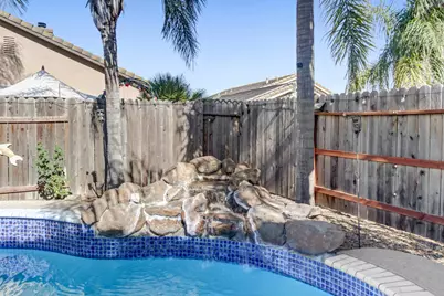 10096 Teddington Way, Elk Grove, CA 95624 - Photo 33