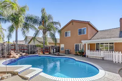 10096 Teddington Way, Elk Grove, CA 95624 - Photo 35