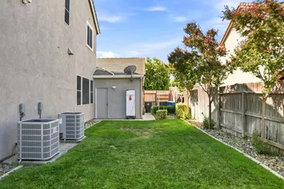 935 Shortland Circle, Manteca, CA 95337 - Photo 49