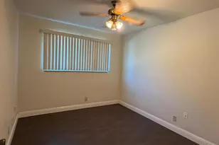 7635 Peppertree Dr, Stockton, CA 95207 - Photo 9