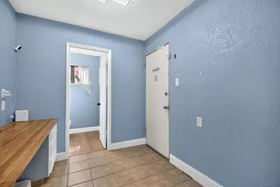 2501 Merle Avenue, Modesto, CA 95355 - Photo 17