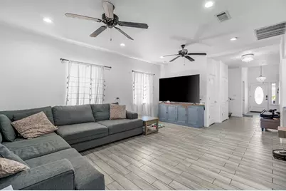 103 Countess Lane, Madera, CA 93637 - Photo 9