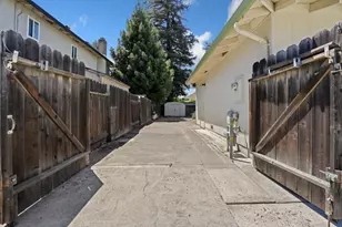 3002 Hillview Ave, Stockton, CA 95207 - Photo 33