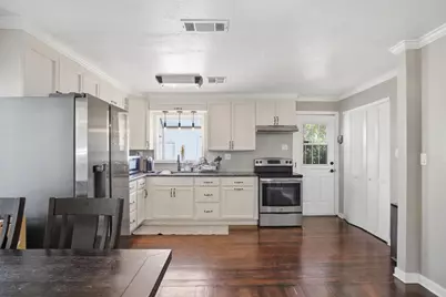 1956 Elmwood Avenue, Stockton, CA 95204 - Photo 5
