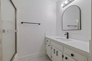 5451 W Santa Ana Ave, Fresno, CA 93722 - Photo 27