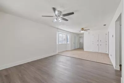 5451 W Santa Ana Avenue, Fresno, CA 93722 - Photo 13