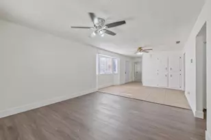 5451 W Santa Ana Ave, Fresno, CA 93722 - Photo 13