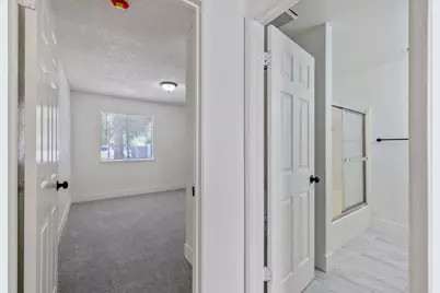 5451 W Santa Ana Avenue, Fresno, CA 93722 - Photo 25