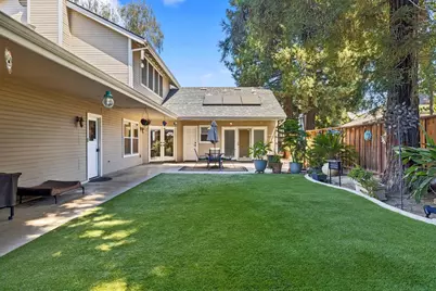 1900 Lakeshore Drive, Modesto, CA 95355 - Photo 45