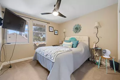 1900 Lakeshore Drive, Modesto, CA 95355 - Photo 39