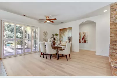 5694 Rolling Oak Dr., Sacramento, CA 95841 - Photo 15