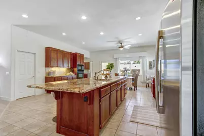 5694 Rolling Oak Dr., Sacramento, CA 95841 - Photo 19