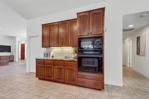 5694 Rolling Oak Dr, Sacramento, CA 95841 - Photo 27
