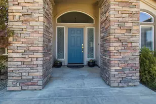 2246 Lake View Cir, Valley Springs, CA 95252 - Photo 3