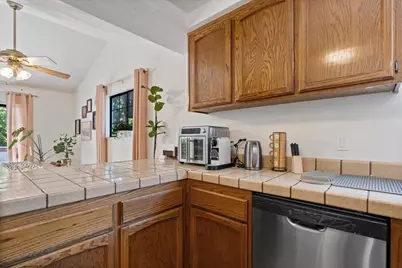 7409 Auburn Oaks Court #H, Citrus Heights, CA 95621 - Photo 9