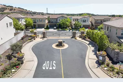 7545 Pesaro Drive, El Dorado Hills, CA 95762 - Photo 53