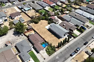 7721 39th Ave, Sacramento, CA 95824 - Photo 13