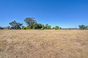 9472 Rogers Rd, Sacramento, CA 95829 - Photo 5