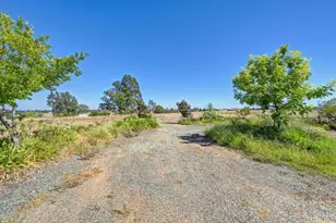 9472 Rogers Rd, Sacramento, CA 95829 - Photo 1