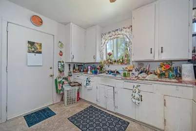 9472 Rogers Road, Sacramento, CA 95829 - Photo 37