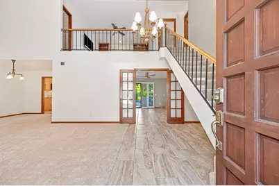 7671 Greenhaven Drive, Sacramento, CA 95831 - Photo 5
