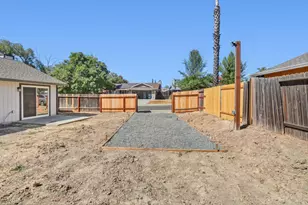 3031 Scotland Dr, Antelope, CA 95843 - Photo 19