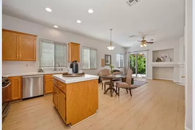 5525 Sienna Hills Way, Antelope, CA 95843 - Photo 11