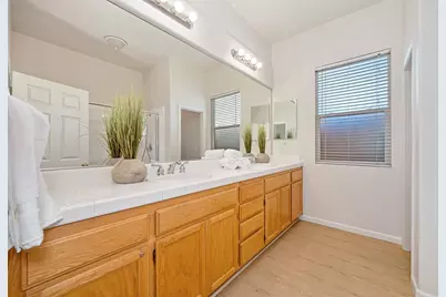 5525 Sienna Hills Way, Antelope, CA 95843 - Photo 27