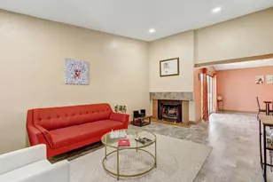 7677 Harvest Woods Dr, Sacramento, CA 95828 - Photo 7