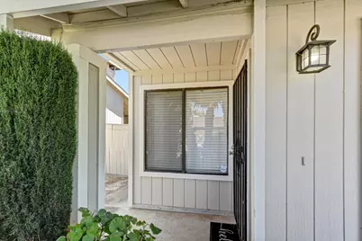 7677 Harvest Woods Drive, Sacramento, CA 95828 - Photo 3