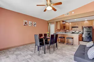 7677 Harvest Woods Dr, Sacramento, CA 95828 - Photo 13