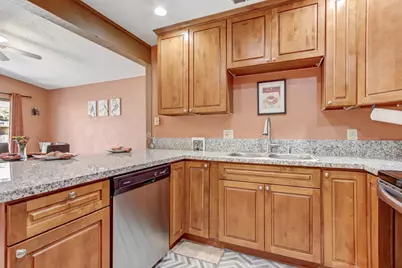 7677 Harvest Woods Drive, Sacramento, CA 95828 - Photo 17