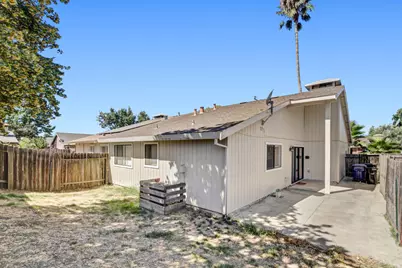 7677 Harvest Woods Drive, Sacramento, CA 95828 - Photo 35