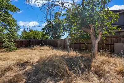 140 Washington Road, Chowchilla, CA 93610 - Photo 9
