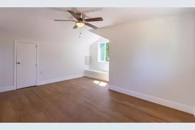 1059 Acacia Avenue, Sacramento, CA 95815 - Photo 13