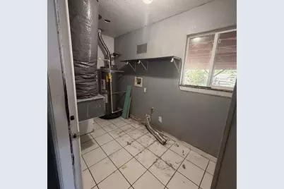 2032 E 9th Street, Stockton, CA 95206 - Photo 11
