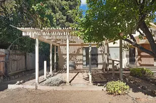 2000 Thrush Ct, Lodi, CA 95240 - Photo 37