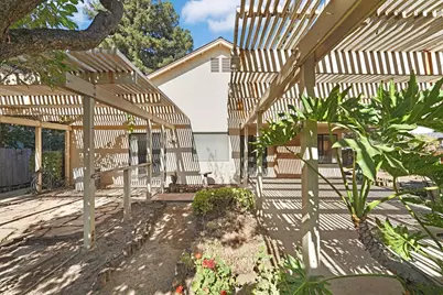 2000 Thrush Court, Lodi, CA 95240 - Photo 39
