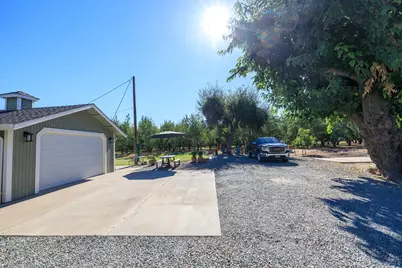 8460 E Keyes Road, Hughson, CA 95326 - Photo 31