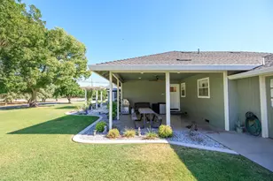8460 E Keyes Rd, Hughson, CA 95326 - Photo 29