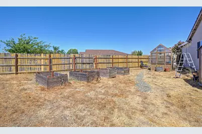 1400 Ladyfern Street, Olivehurst, CA 95961 - Photo 37