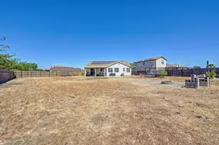 1400 Ladyfern St, Plumas Lake, CA 95961 - Photo 41
