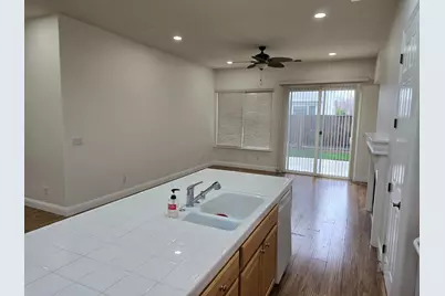 360 Collins Court, Mountain House, CA 95391 - Photo 15