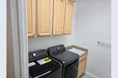 360 Collins Court, Mountain House, CA 95391 - Photo 9