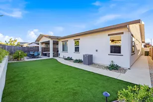 1240 Leo Ln, Roseville, CA 95747 - Photo 33