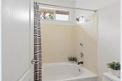 336 Rundgren Way, Folsom, CA 95630 - Photo 23