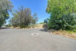 814 Comstock Dr, Folsom, CA 95630 - Photo 15