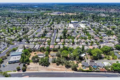 814 Comstock Drive, Folsom, CA 95630 - Photo 33